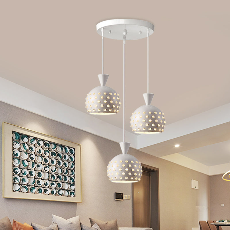 Kuppelrestaurant Multi-Pendant Iron 3 Lichter modernistische Deckenlampe in Weiß mit kristallperlen eingebettetem Design