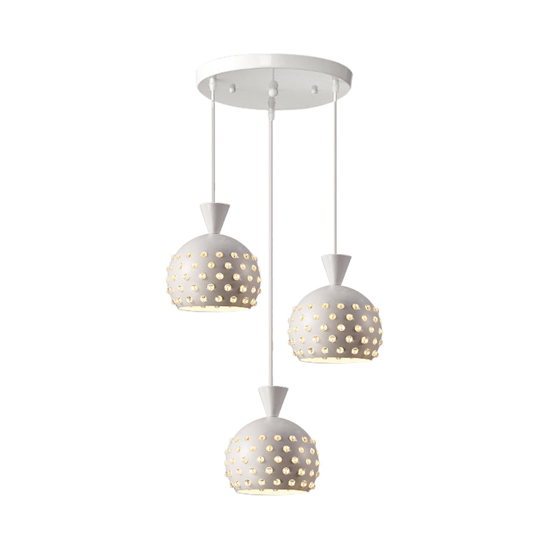 Kuppelrestaurant Multi-Pendant Iron 3 Lichter modernistische Deckenlampe in Weiß mit kristallperlen eingebettetem Design