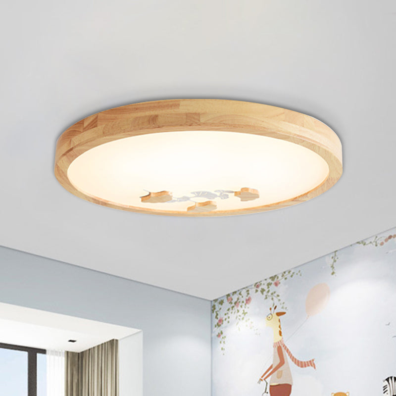 Circle Ceiling Mounted Lamp Simple Wood LED Bedroom Flushmount Light with White/Green Ginkgo Leaf Pattern