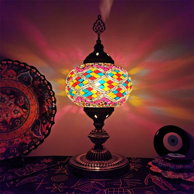 Art Deco Incense Burner Desk Light 1-Bulb Handcrafted Stained Glass Table Lamp in White/Beige/Yellow