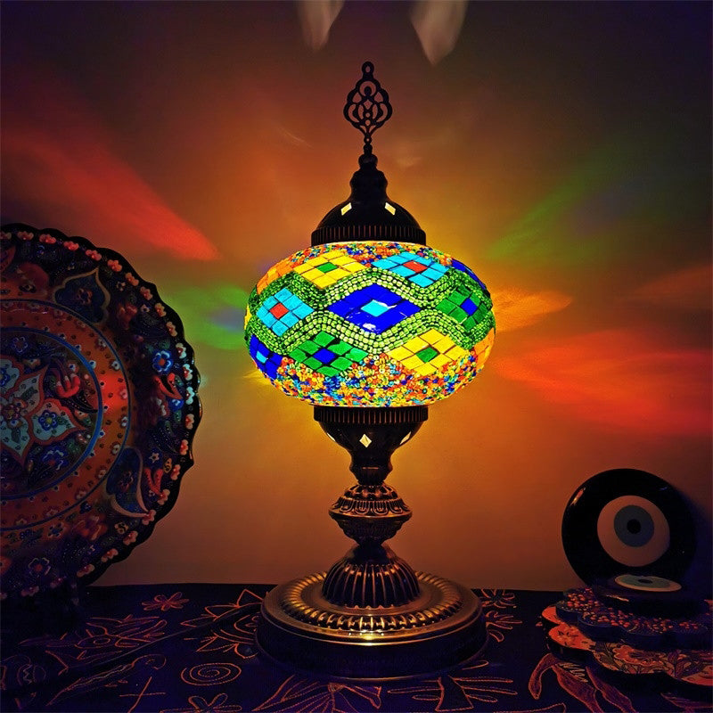 Art Deco Incense Burner Desk Light 1-Bulb Handcrafted Stained Glass Table Lamp in White/Beige/Yellow