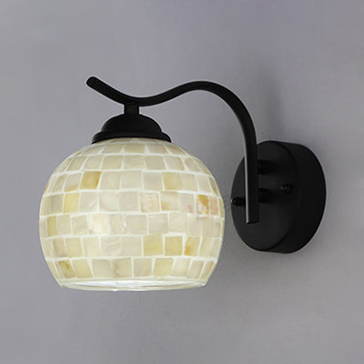 1 Head Sphere Wall Light Fixture Tiffany Beige/Beige-Red Stained Shell Sconce Lighting with Curved Arm