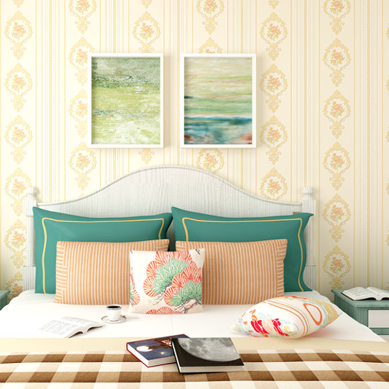 Classic Damasque Wallpaper Roll Waterproof Non-Pasted Wall Decor, 20.5"W x 31'L