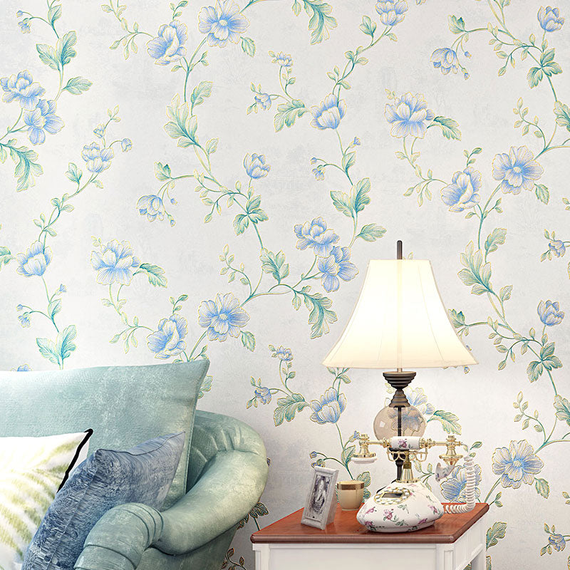 Stain-Resistant Non-Pasted Wallpaper Dense Blossom Pattern Non-Woven Wall Covering in Natural Color