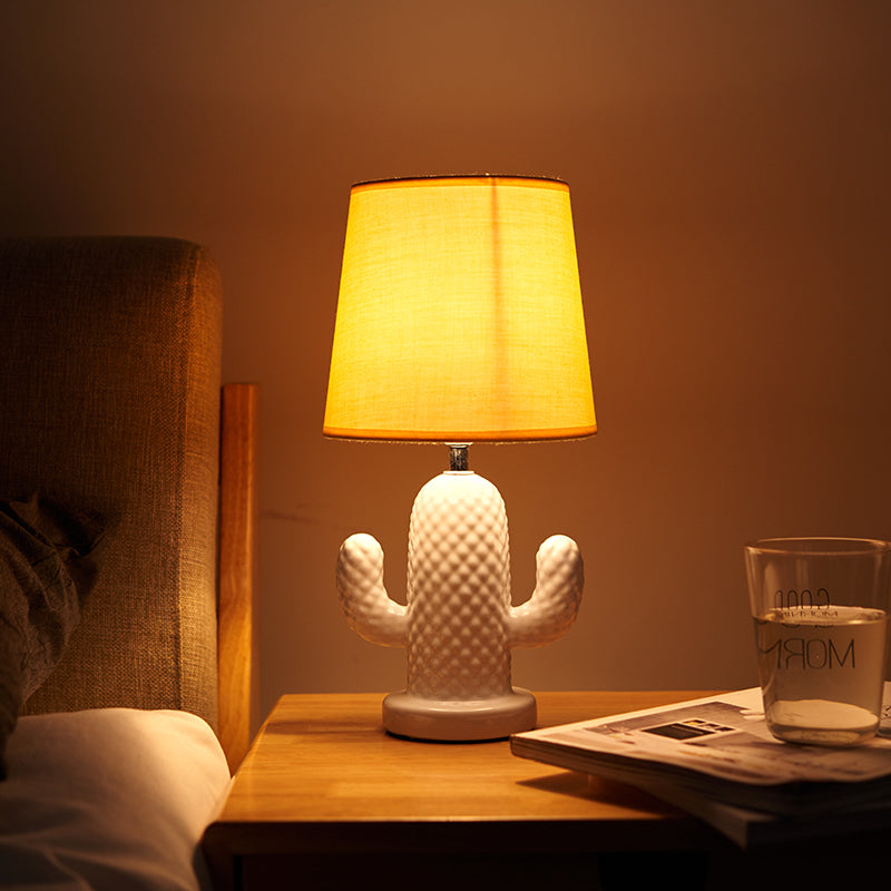 Ceramics Cactus Table Lighting Nordic Style Single Head White Desk Lamp with Barrel Yellow Fabric Shade