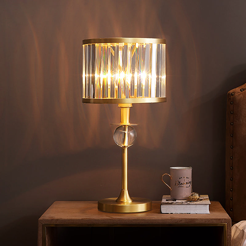 Lampe de table à cylindre court unique Postmoderne Gold Prismatic Crystal Light pour le salon