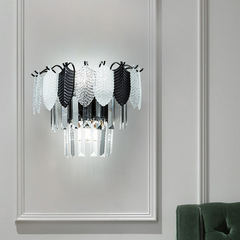 2 couches Crystal Rectangle Sconce Light Aymator Moderniste 3 têtes Lampe murale en noir et blanc avec une déco de feuille acrylique