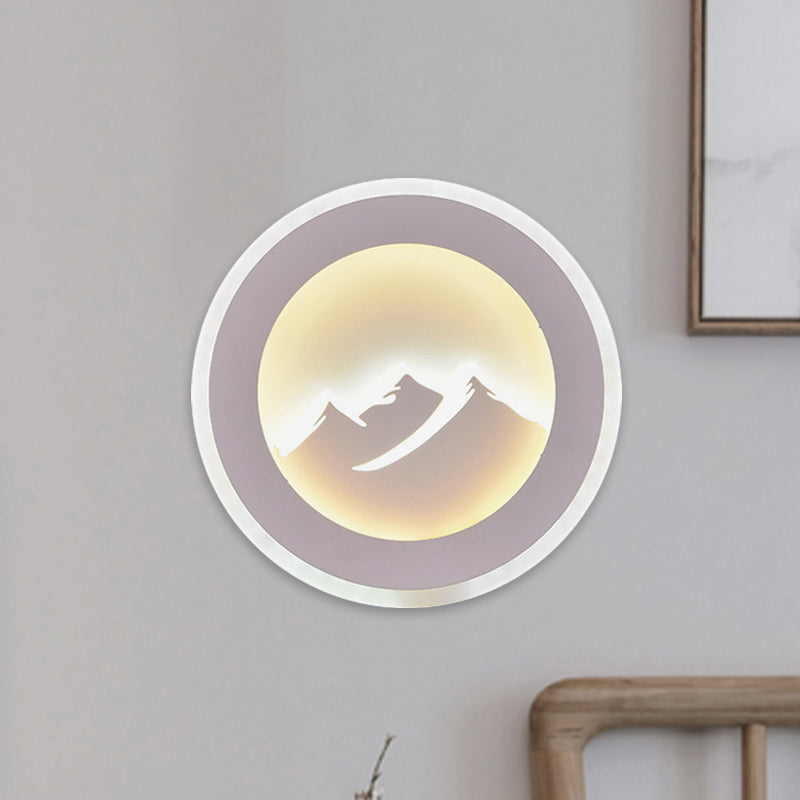 Éclairage mural rond contemporain Fixture de la chambre à coucher à LED Acrylique Lumière avec un motif de montagne en blanc