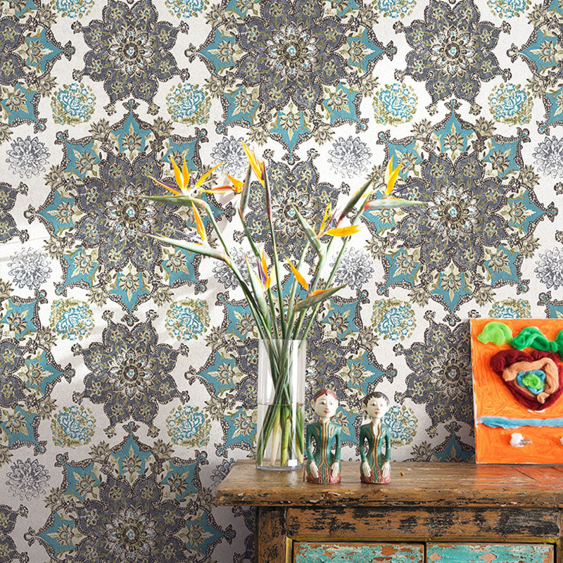 Neutral Color Totem Wall Art for Accent Wall Asia Inspired Wallpaper, 33-foot x 20.5-inch