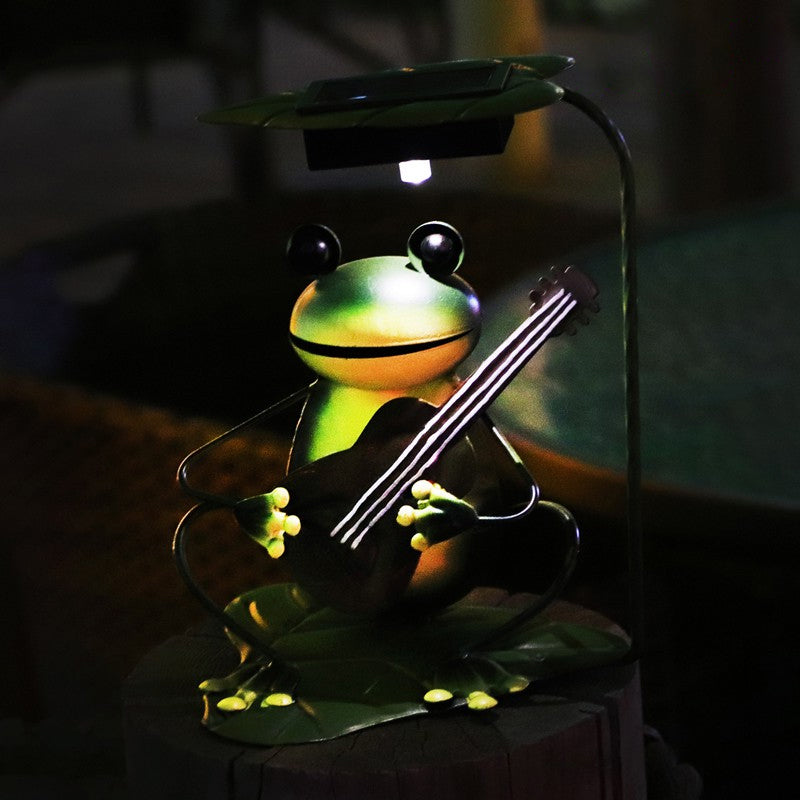 Frog and Violin/Guitar/Crown Solar Lamp Countryside Metal Green LED Ground Lighting for Garden