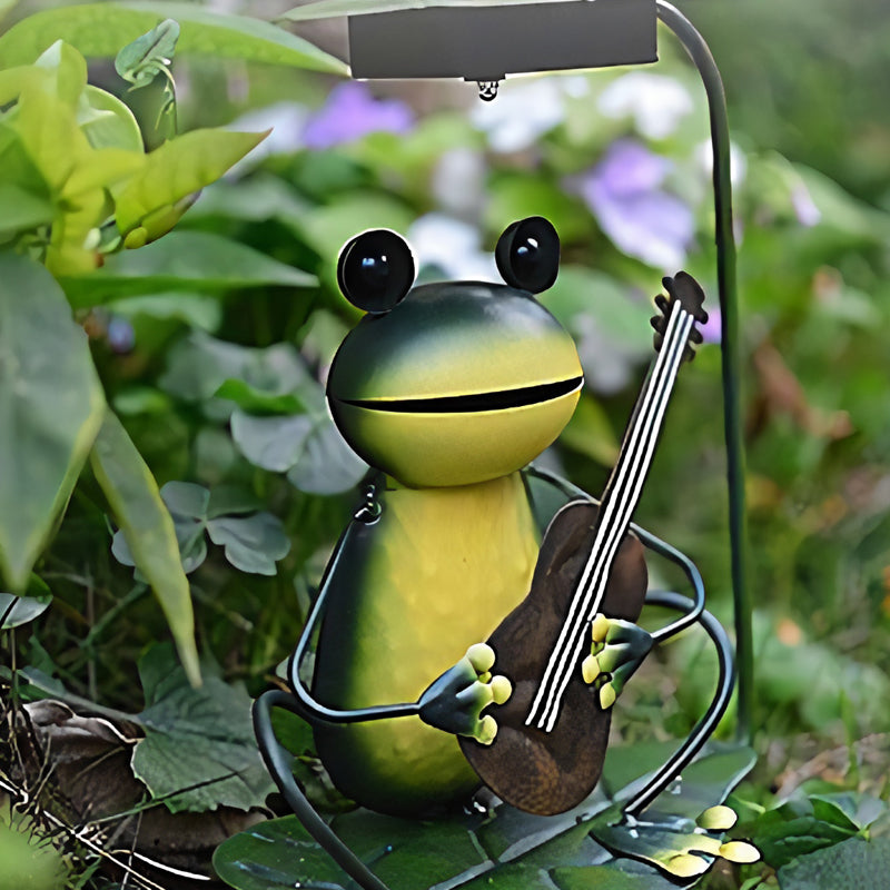 Frog and Violin/Guitar/Crown Solar Lamp Countryside Metal Green LED Ground Lighting for Garden