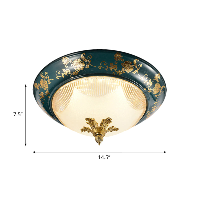 Classic Round Shape Massimale Fixture 3 - Head Ribbed Frosted Glass Flush Mount con Bloom Pattern in Green