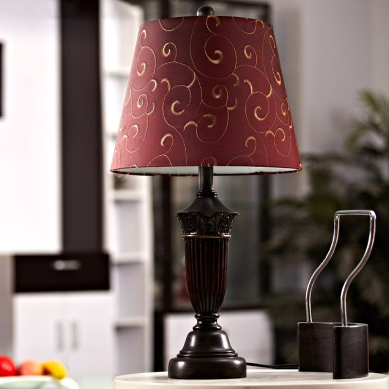 1 Kopf Wirbel gemustert Stoff Nacht Lampe ländliche Burgund verjüngte Wohnzimmertischständer Licht Licht