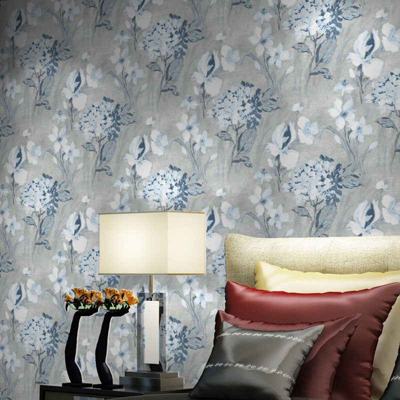 33' x 20.5" Countryside Wallpaper Roll for Bedroom Decoration with Dense Flower Pattern in Soft Color