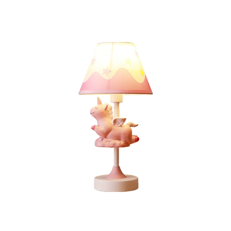 Cartoon 1 lichte tafelverlichting met stofschaduw conisch roze/blauw/gouden eenhoorn nachtkastje lamp voor studieruimte