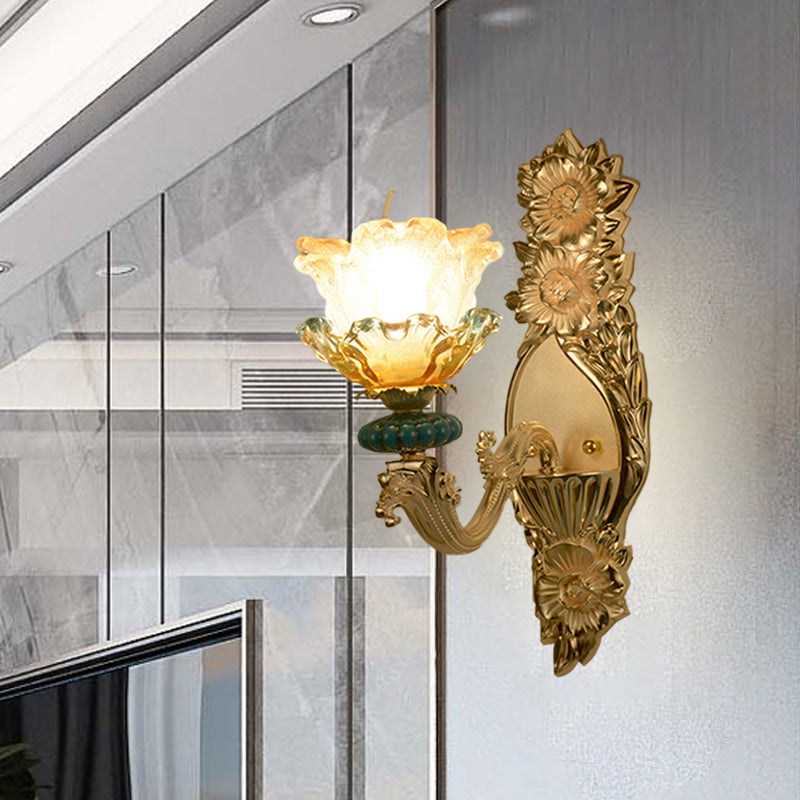 Amber and Clear Glass Gold Wall Lamp Floral Shade Single Light Mid-Century Wall Sconce