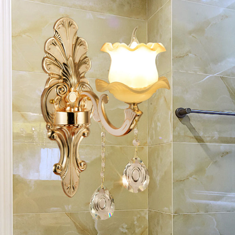 Vintage Ruffled Sconce Lighting 1/2-Head Frosted Glass Wall Mount Fixture in Gold for Bathroom