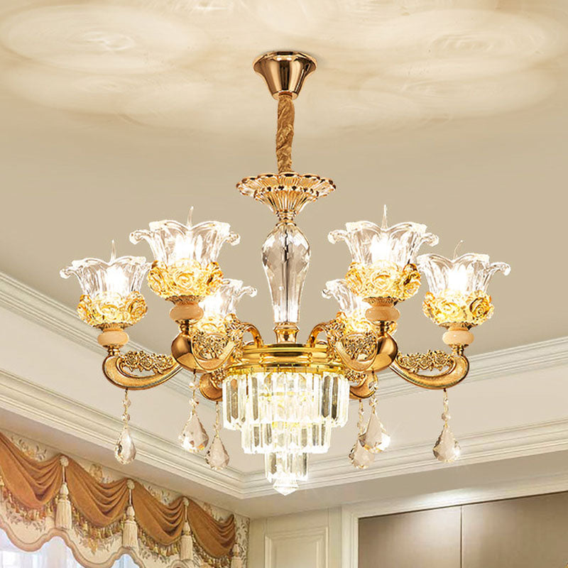 6 Lichter klares Glas Anhängerlampe traditioneller goldener Blumen -Esszimmer Kronleuchter mit abgestufter Kristallakzent