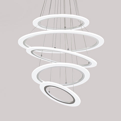 Funzione illuminazione del lampadario a triangolo acrilico LED moderno 1/2/3 afilico a soffitto in luce calda/bianca