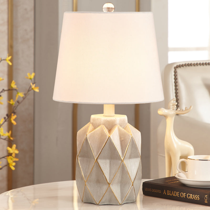 Mesa beige/blanca Tabla de mesa ligera de campo de 1 linda lámpara nocturna con base de jarras diseñadas con origami