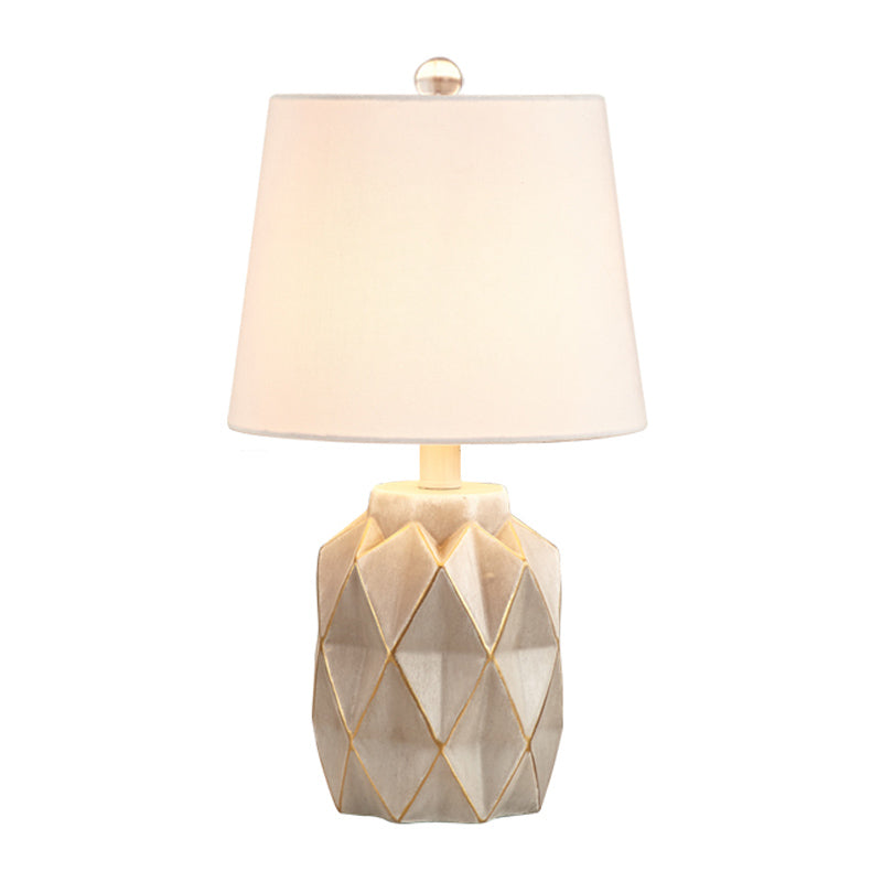 Mesa beige/blanca Tabla de mesa ligera de campo de 1 linda lámpara nocturna con base de jarras diseñadas con origami