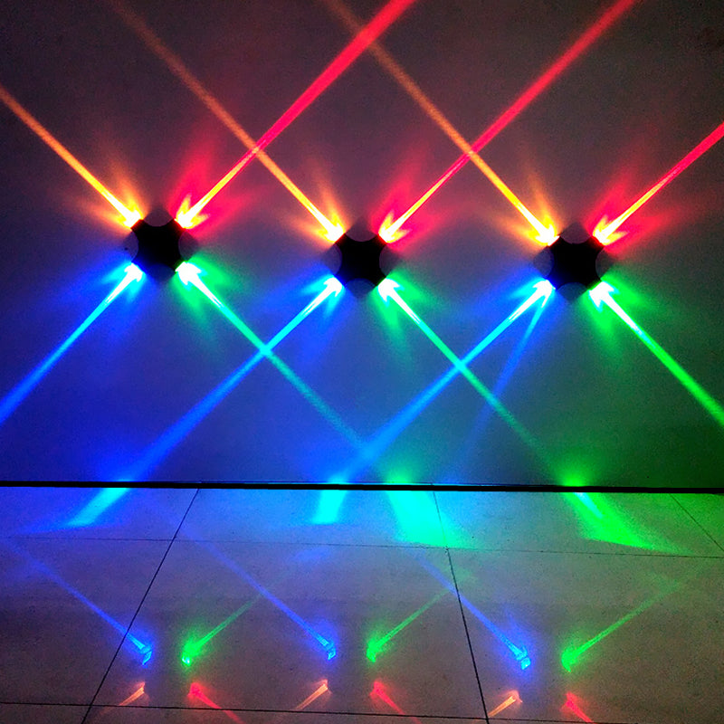Schwarz X-förmige 4-Wege-Wandmontage-Lampe Moderne Aluminium RGB Farb LED LED Leuchte
