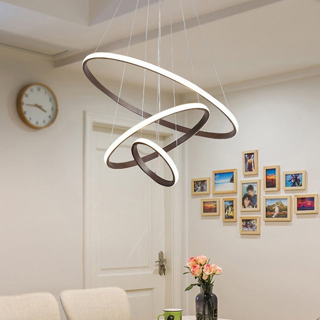 Brauner Multi-Ring-Kronleuchter moderner Acryl 2/3/4 Lichter Wohnzimmer LED-Deckenheize in warm/weiß/natürliches Licht