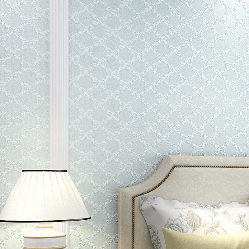 Retro Lattice Patterned Wallpaper Soft Color Scroll Frame Wall Art for Dining Room