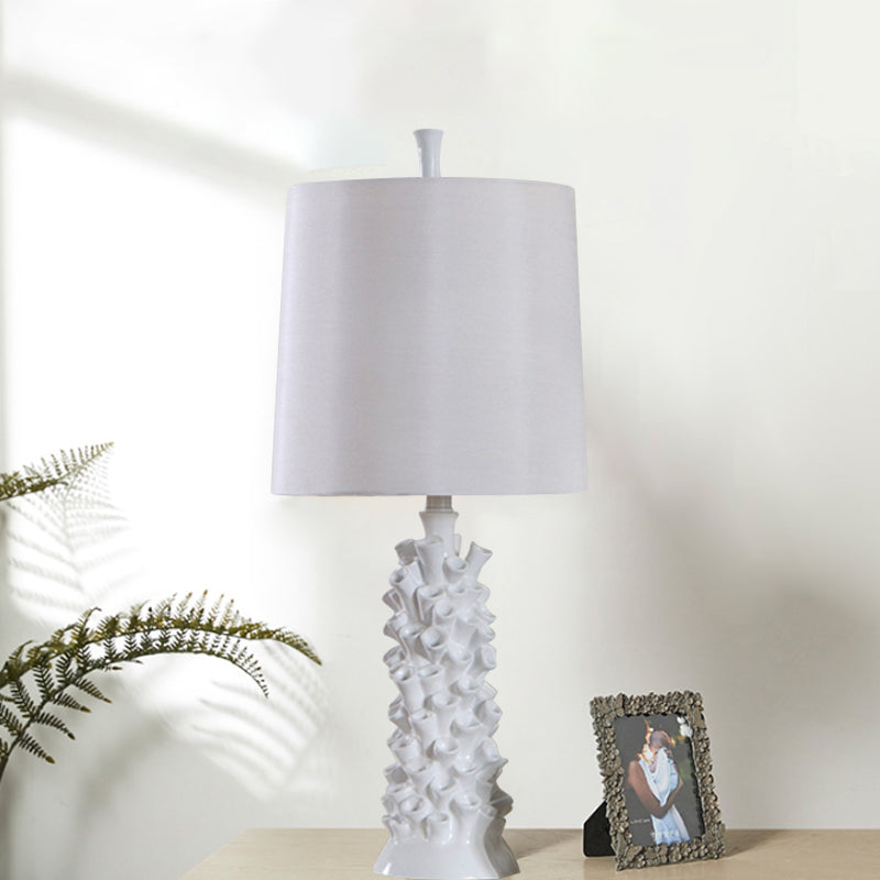 Fass Schatten Nachttischlampe Antiquier 1 Kopfstoff Schreibtisch Licht in Weiß mit Harzbasis