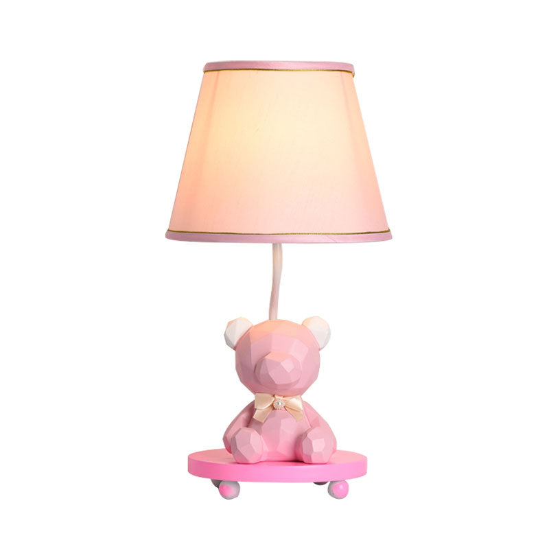 Barrel Shade Bedside Table Lampe Fabric 1 Éclairage de table de chevet d'ours de dessin de bulbe en bleu / rose