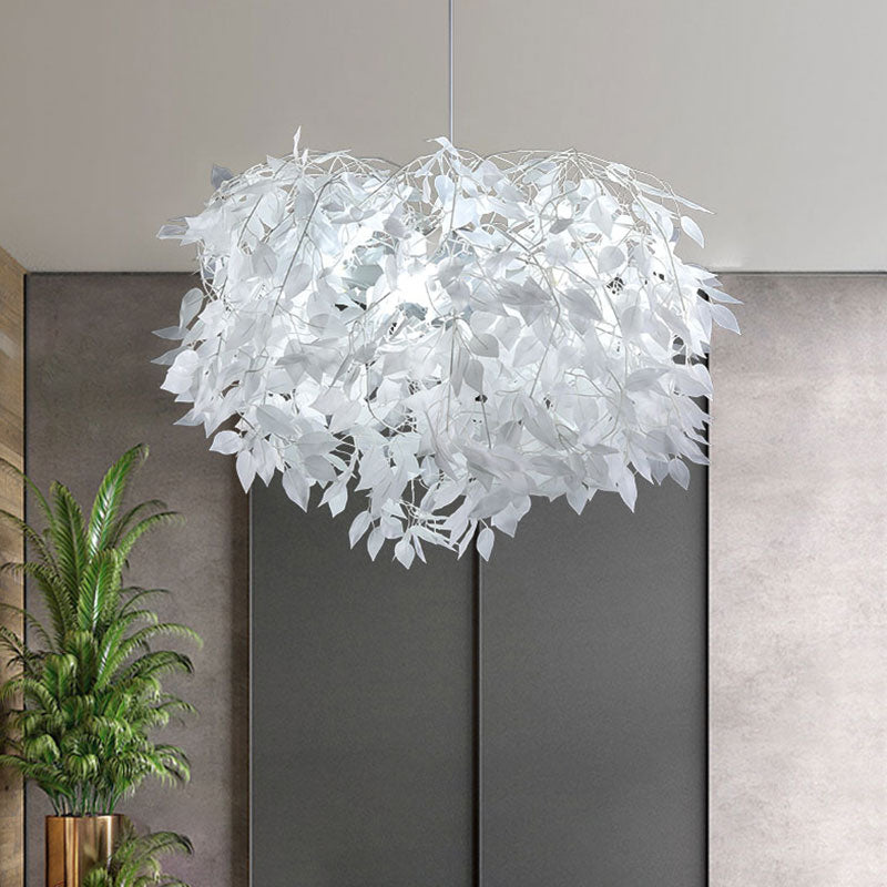 Metall verzweigte Deckenhänge Fixture Nordic im Stil eines weißen Finishs mit Blatt-Deco