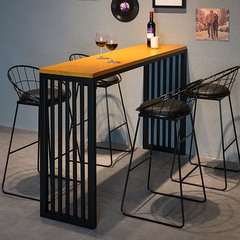 Black Metal Bar Stool Industrial Bar Height Armless Stool with Cushion