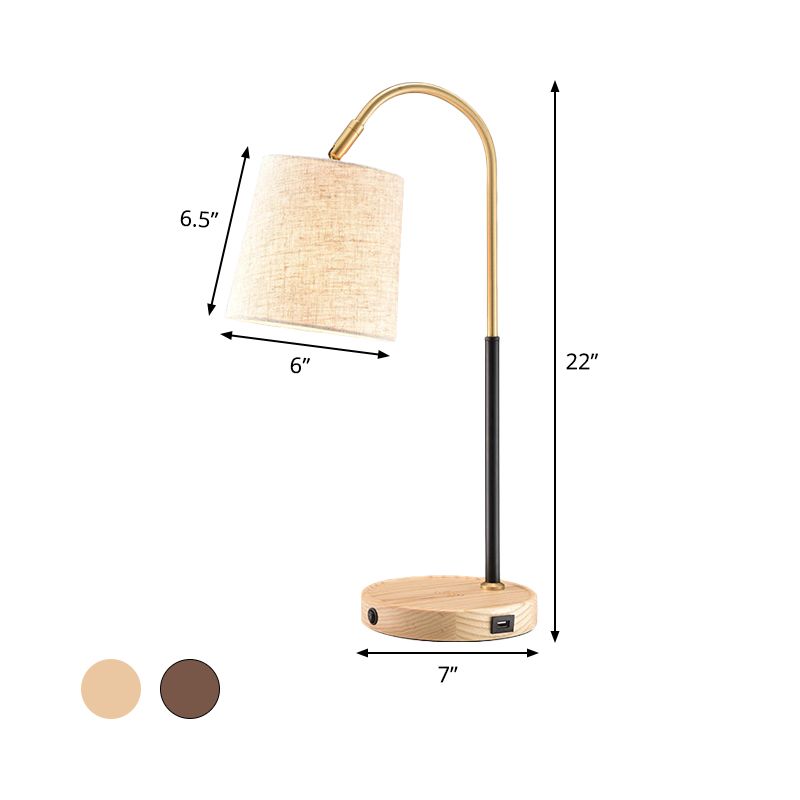 Tissu Barrel Desk Light moderne 1 ampoule rouge brun rouge / beige lampe de table de nuit beige avec bras en métal courbé
