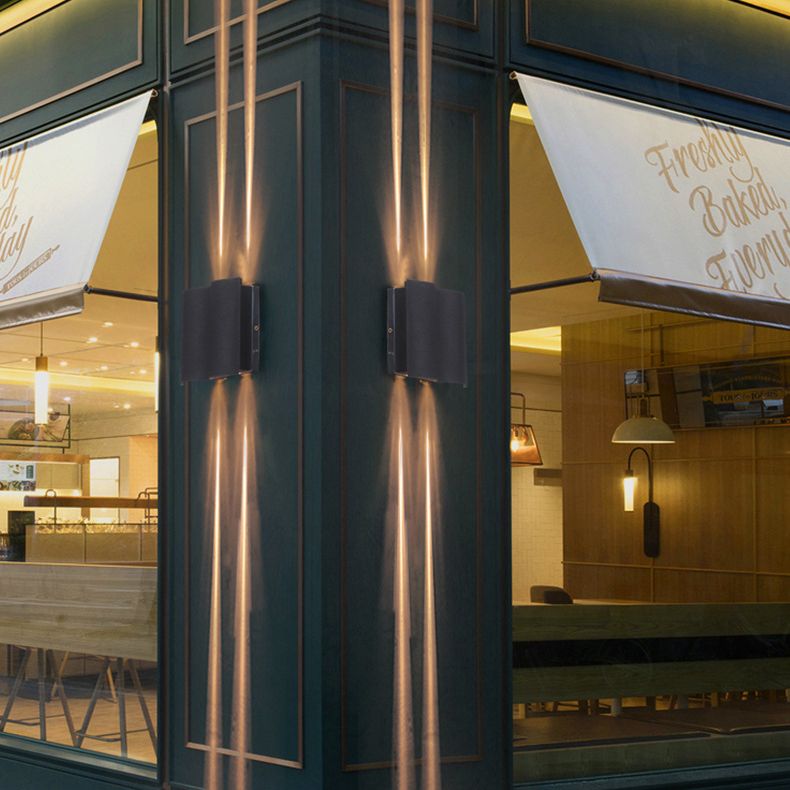 Black Rectangular LED Outdoor Wall Lamp in Modern Creative Style Aluminium Waterproof Wall Light