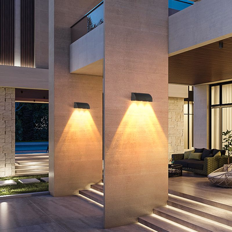 Contemporary Wall Sconce Black Curve Wall Light Fixture for Courtyard
