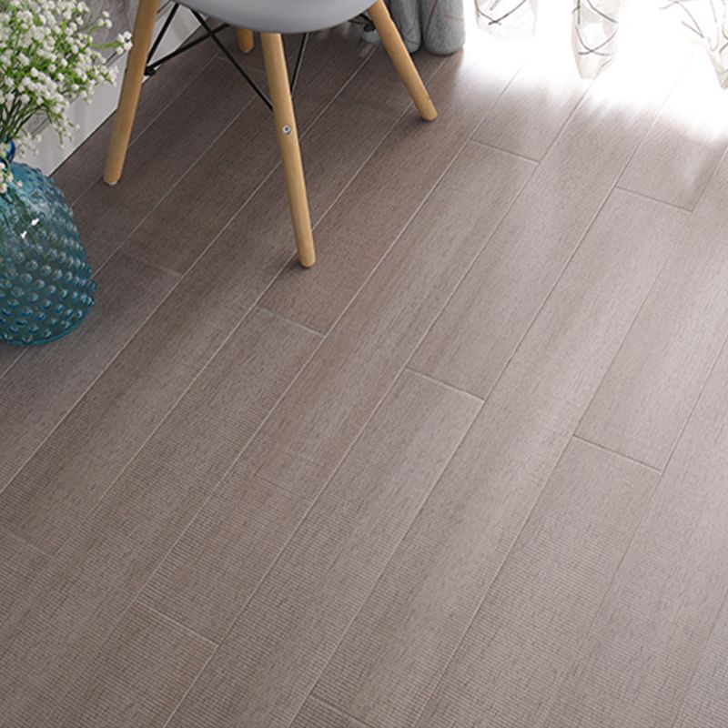 Modern Style Wood Flooring Scratch Resistant Rectangle Nail Wood Flooring