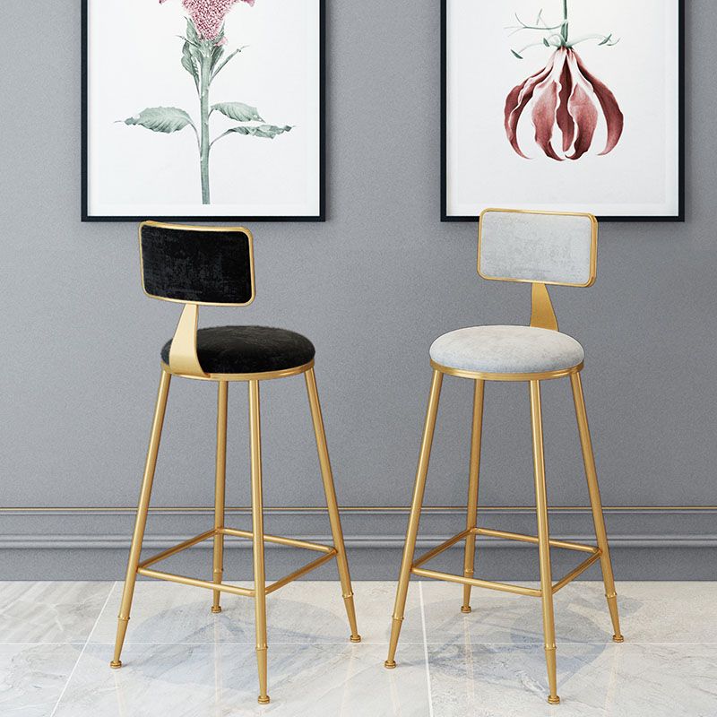 Scandinavian Round Barstools for Home Armless Stools with Metal Base