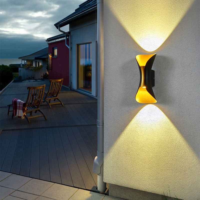 LED Modern Metal Wall Sconce Geometric Shape Wall Lamp for Courtyard