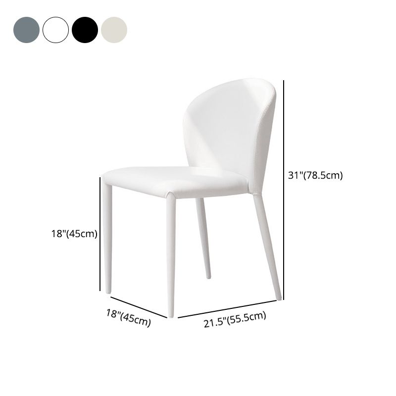 Silla lateral de cuero estilo diseñador, acabado mate, silla de comedor con respaldo (juego de 4)