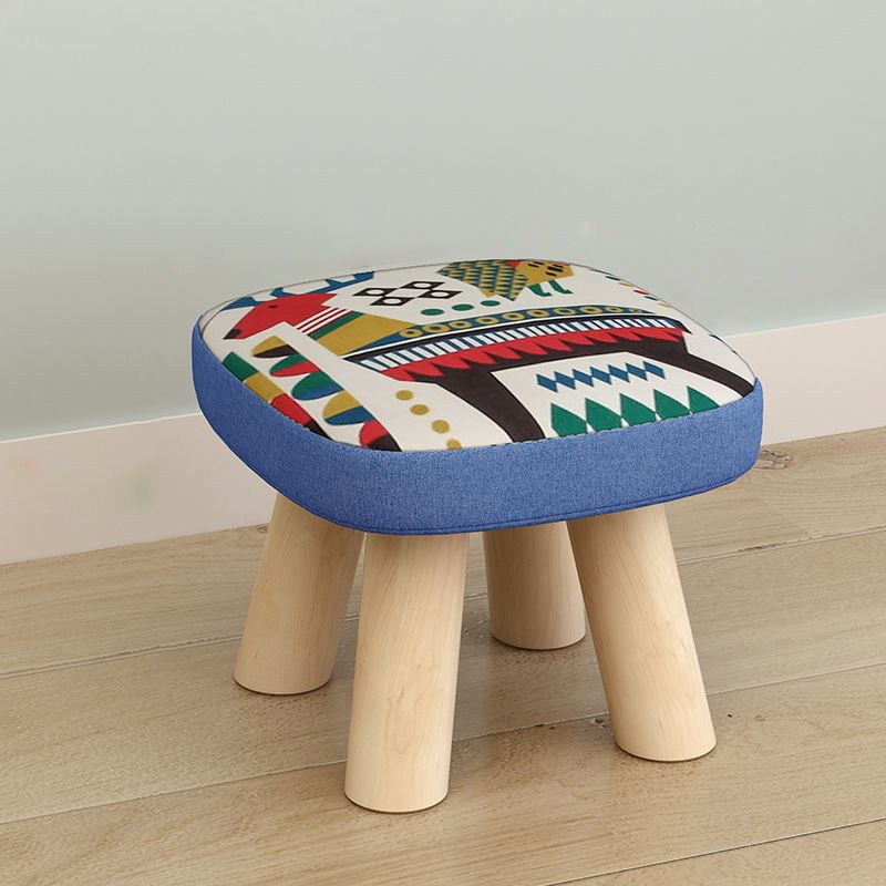 Modern Wooden Standard Trea Resistant Solid Color Indoor Standard