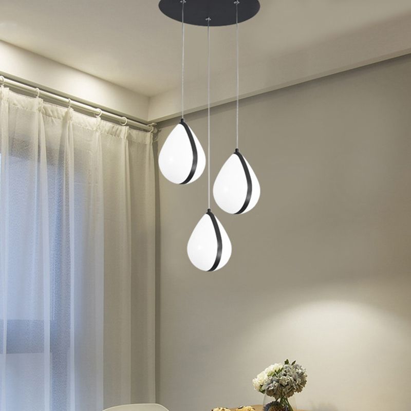 Tédle d'eau moderne Multi Light Pendant acrylique 3 lumières Room de salle à manger LED PLADIER LED EN NOIR AVEC CANVOPE ROND, BLANC / CHAUD