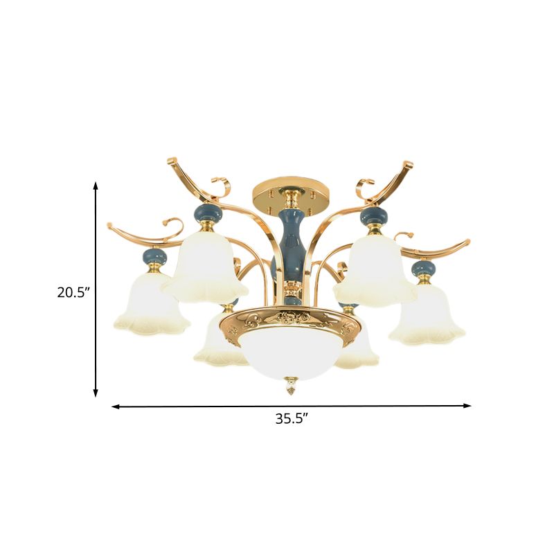 Goldene schalenartige Halbfluschenhalterung traditioneller Metallic 6-Bulb-Schlafzimmer Flush-Kraut mit opalweißem Glasschatten