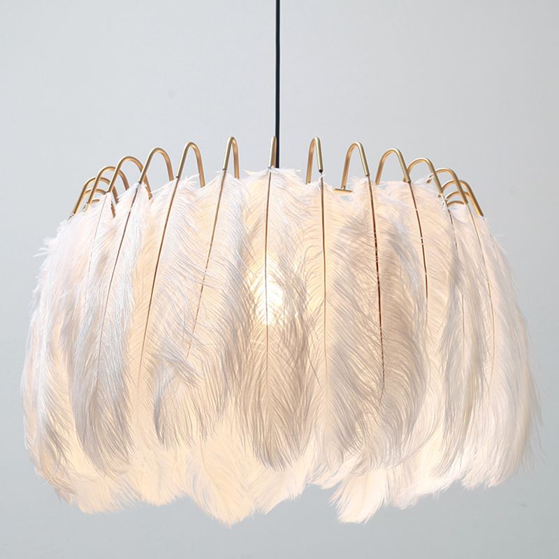 Moderner Stil Feder Kronleuchter Anhänger Lichtdecke hängende Licht für Schlafzimmer