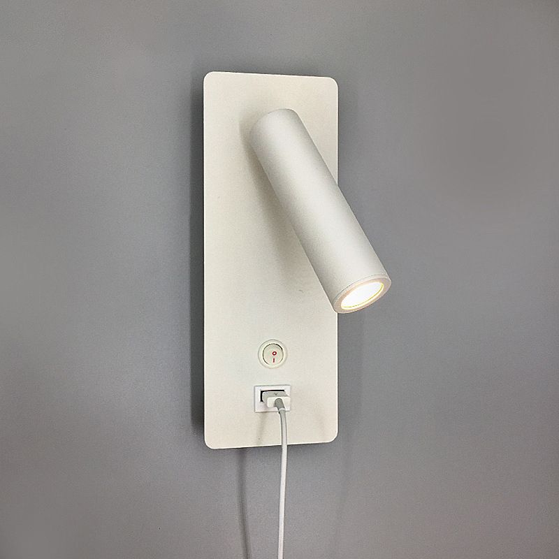 Moderna semplicità lettura da parete luce metallica da parete per un letto