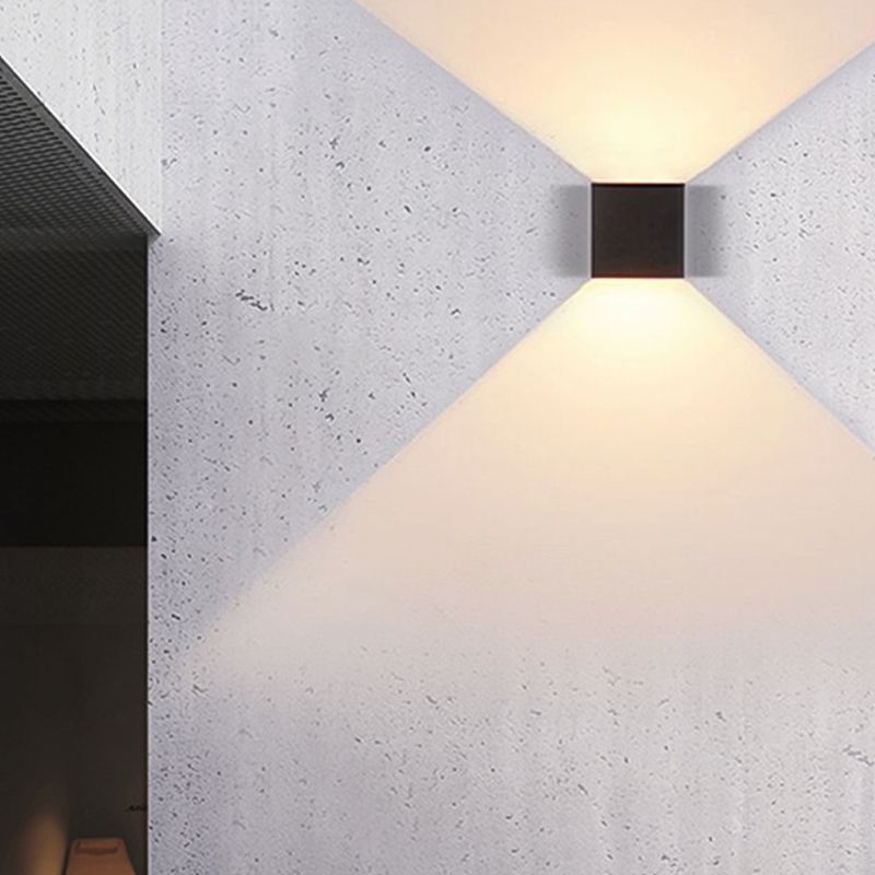 Modern Style Square Wall Light Sconces Metal 2 Lights Wall Washer Sconce