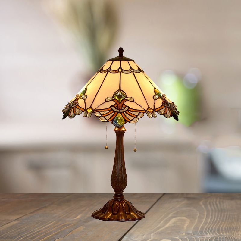 Lampada da notte Tiffany con motivo a oca in vetro bianco, illuminazione da tavolo in bronzo a 2 luci con catena da tirare