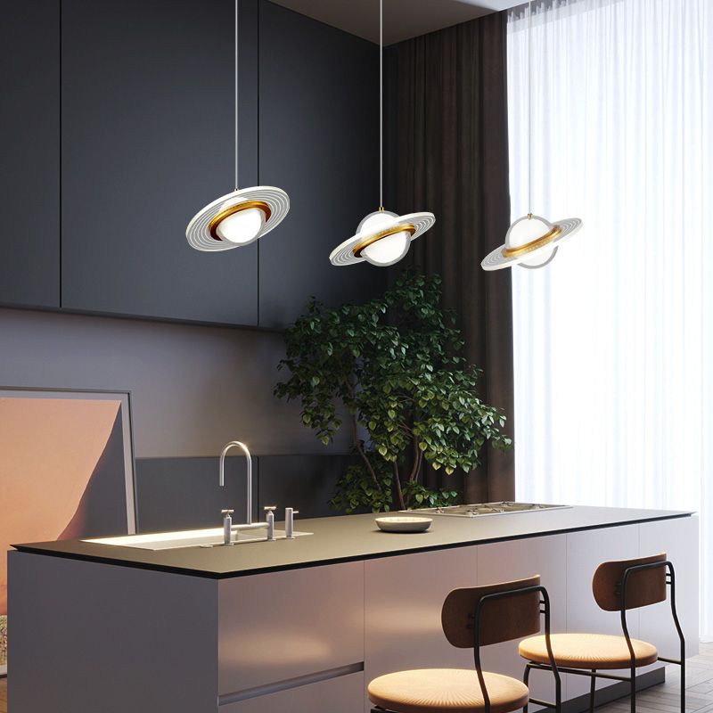 Pendentif à LED de chevet lampe à petite goutte à petite goutte avec une teinte acrylique globe