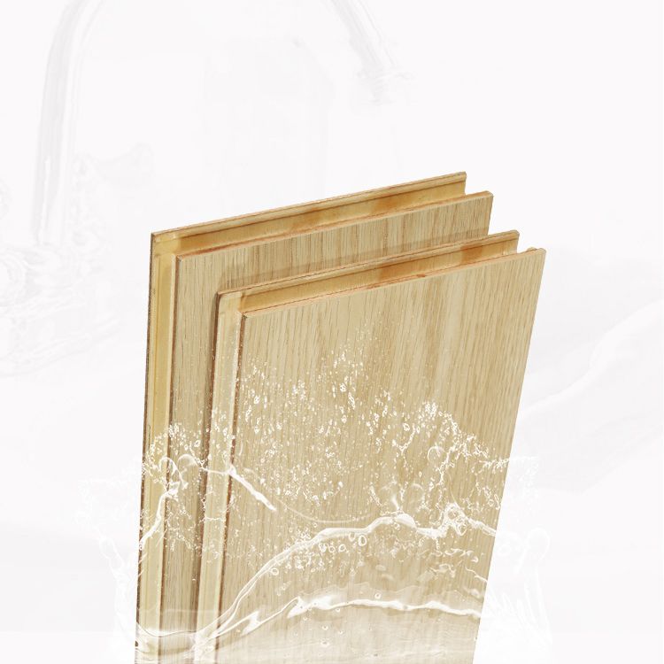 Light Wooden Laminate Plank Flooring Scratch Resistant Laminate Floor
