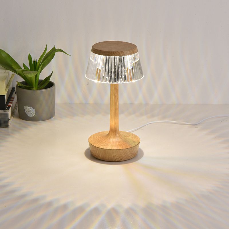 Minimalist Style Night Table Lamp Metal Bedroom LED Table Light