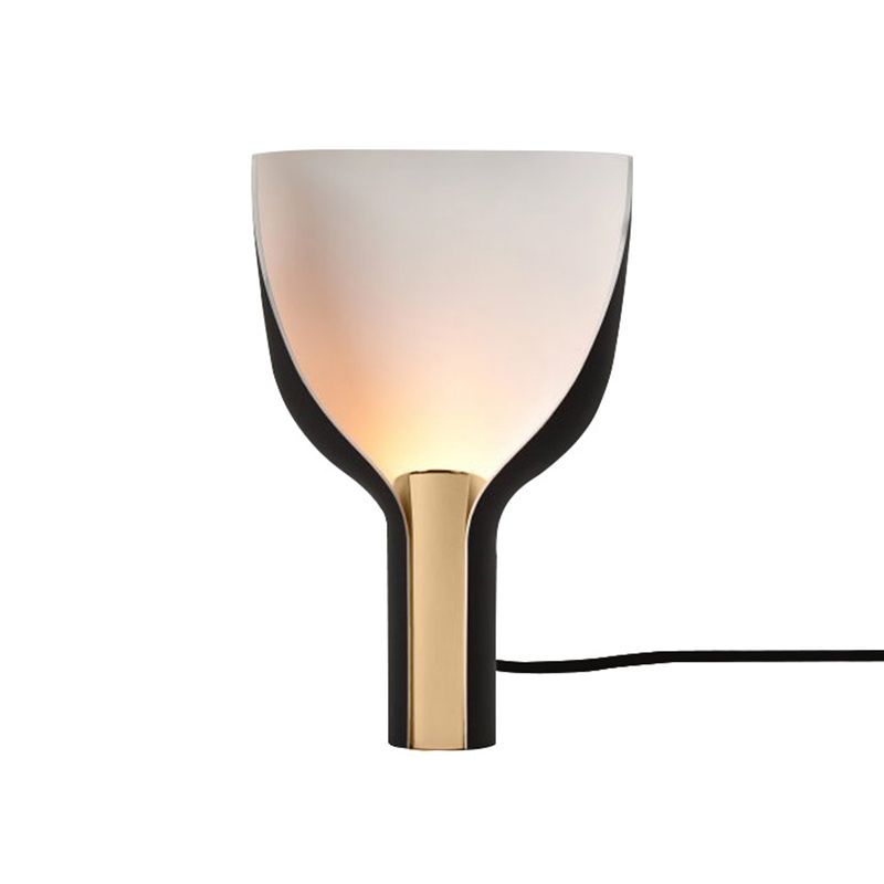 Comodino da camera da letto a mezzo imbuto, leggero, in metallo, a 1 luce, illuminazione da tavolo contemporanea in nero